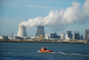 Kerncentrale_doel-300x201-1 Waarom kernenergie (nog steeds) niet de oplossing is